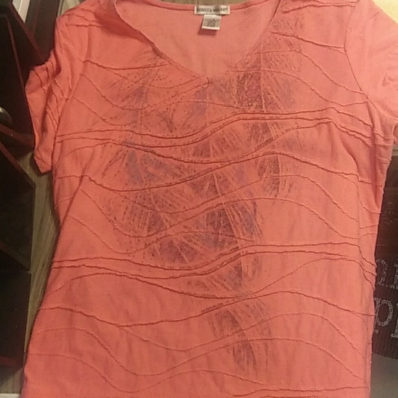 Shirt - Picture 1 of 2